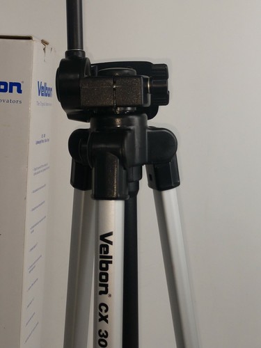 Velbon The Tripod Innovators CX-300 Lightweight Photo Camera/Video Tripod - Picture 9 of 9