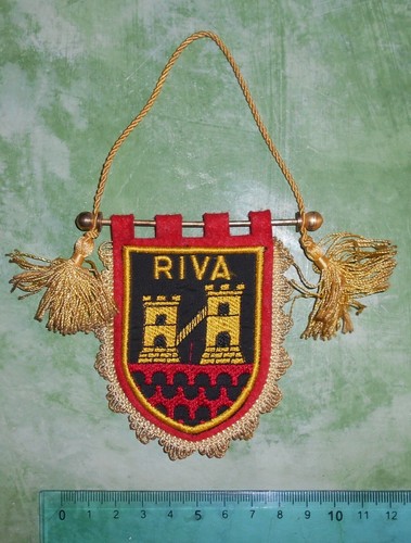 GAGLIARDETTO TURISTICO "RIVA DEL GARDA" SOUVENIR D'ITALY VINTAGE ANNI'80