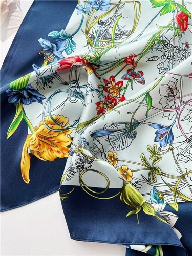 Pañuelo bufanda chal de seda satinado 100 % morera estampado de flores 26" azul marino - Imagen 8 de 20