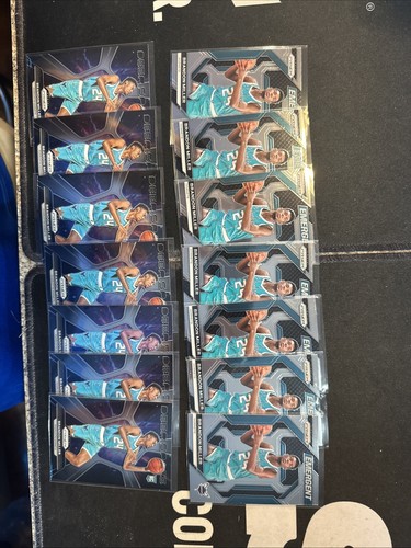 Brandon Miller 2023-24 Panini Prizm Basketball Rookie Lotto (31) - Foto 2 di 2