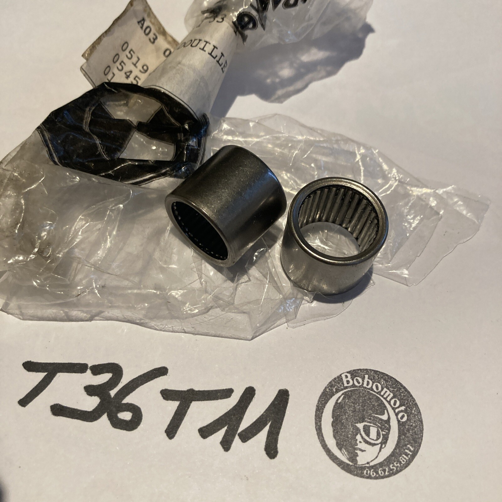 Douille aiguille distribution 11331261712 pour rénovation moteur BMW R90