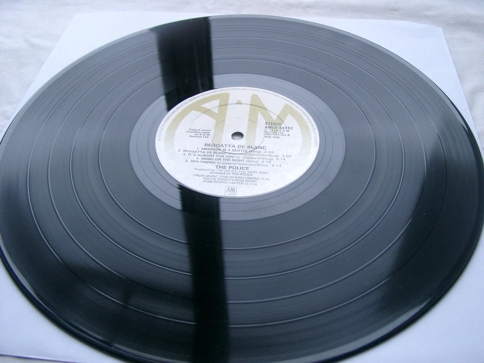 THE POLICE - Reggatta De Blanc LP - AMLH 64792 - 1st 1979 UK Issue - Listen MP3 - Image 4 of 4