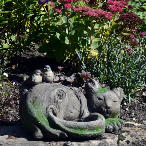 UNUSUAL CAT GARDEN ORNAMENT DRIFTWOOD EFFECT, LESS THAN HALF PRICE - Picture 2 of 8