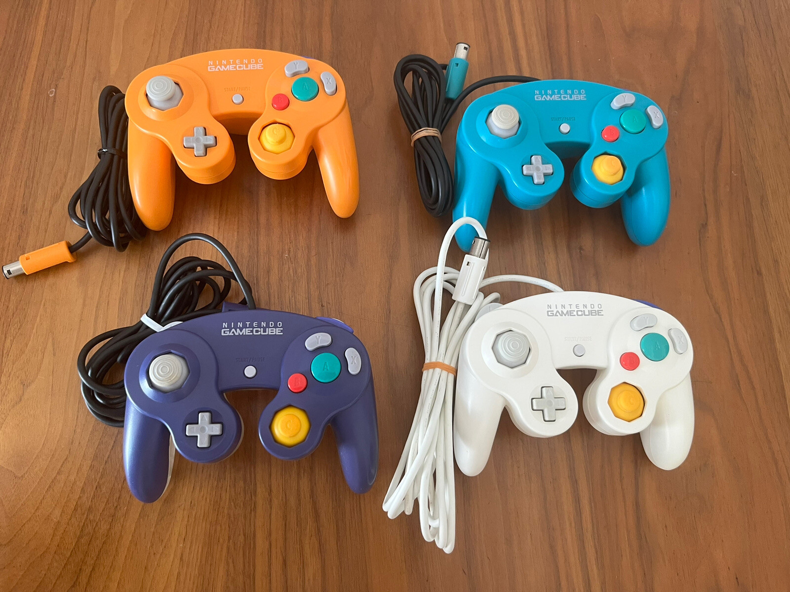 Official Club Nintendo GameCube Controller Navy & White & Emerald Blue