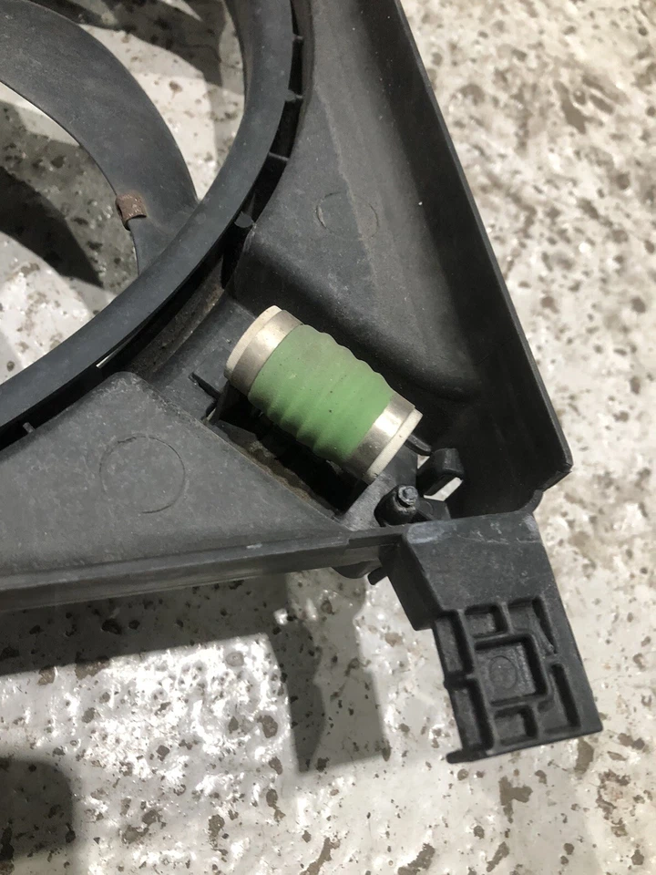 Fiat Fiorino Engine Cooling 51780658 Fan Cowling 1.3 L Diesel 2013 F23 - Image 2 of 4