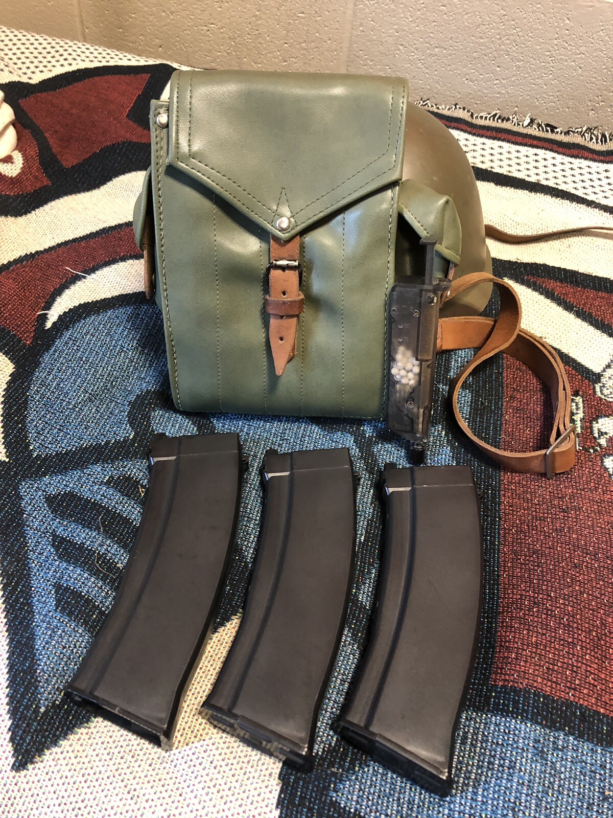 3 Luftmjukt GHK Gas Mags och Pouch 3 Luftmjukt GHK Gas Mags och Pouch