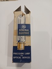 General Electric projector bulb 300T8 1/2 /10 300W 110V NOS UNUSED