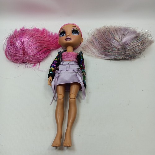Rainbow High Fashion Studio Avery Styles Modepuppe mit 2 Perücken - Bild 2 von 5