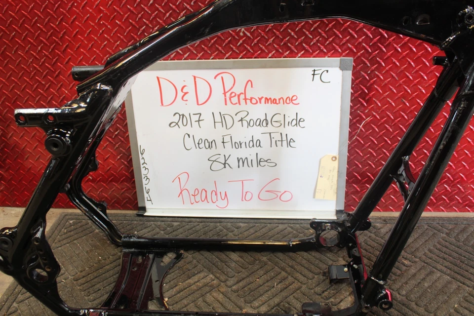 Harley Road Glide 2017 cuadro recto listo para usar 2017-2024 RGFC Foto 3 de 4