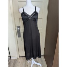 Vanity Fair Vintage Black Lace Trim Antron III Nylon Slip Dress Size 32L/Small