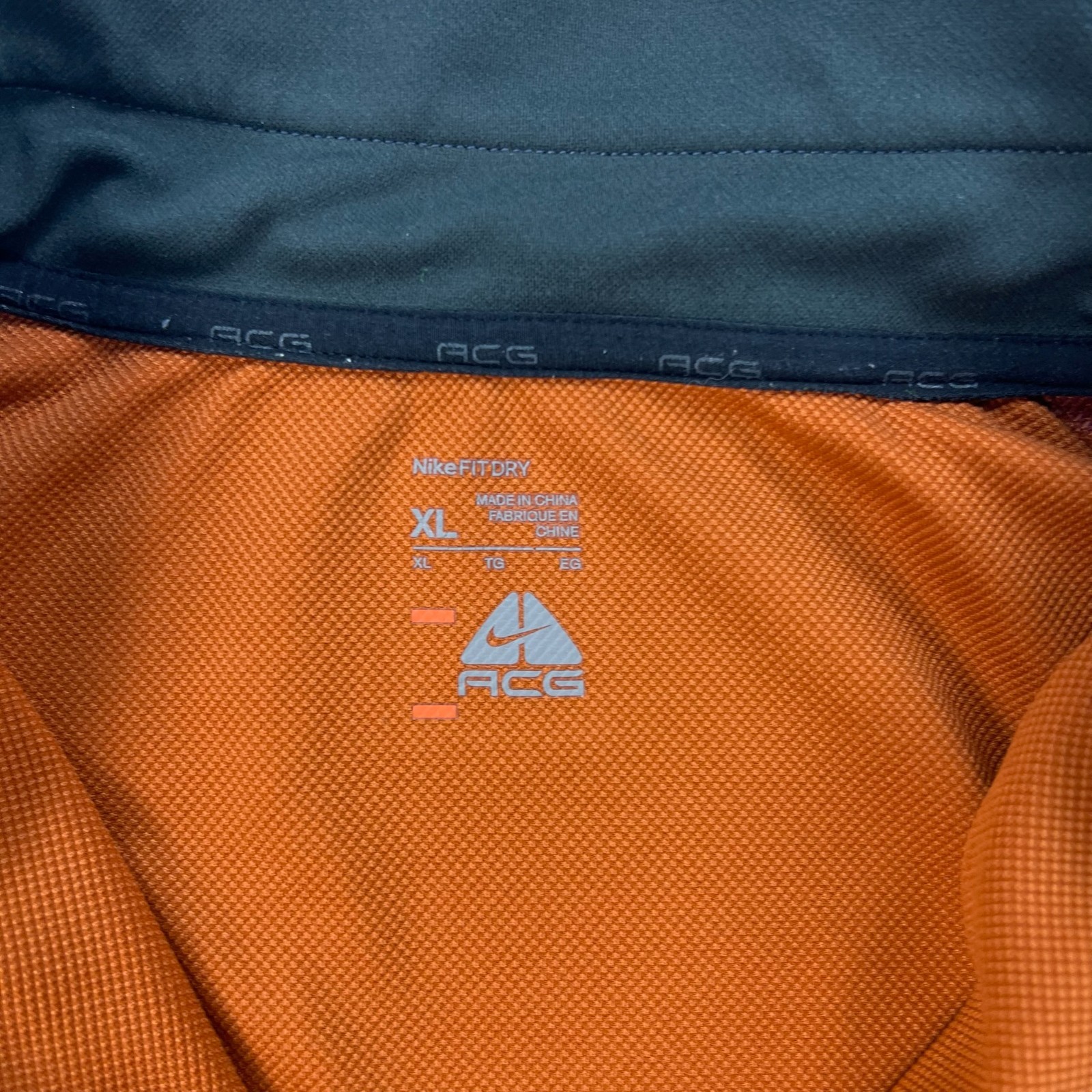 Foto 3 di 8