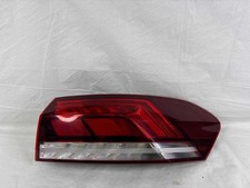 Tail Light Assembly Vw Passat Right 20 21 22