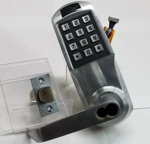 Unican Serrure d'entrée bouton électronique R4151B-626-41 Front Housing Cylindri