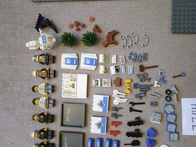 LEGO City 7744 Police Headquarters Complete with Instructions