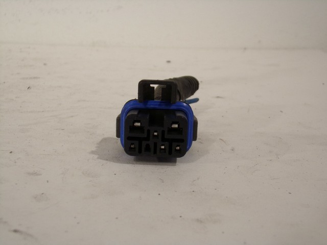00 01 02 03 04 05 Buick Lesabre Headlight Lamp Bulb Wiring Harness Plug K328 Ebay
