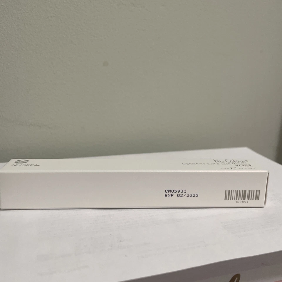 Nu Skin NuColor LightShine Curl & Lash Mascara Black 0.31oz NEW STOCK 02/2025 - Image 2 of 3