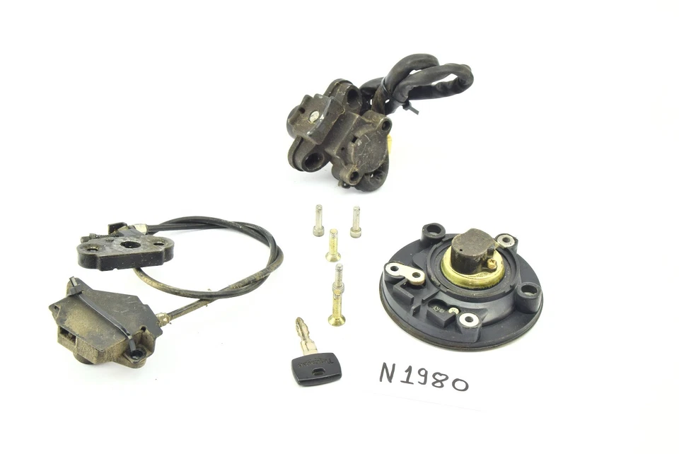 Triumph Trident 750 T300C año 1997 - bloqueo de encendido tapa de combustible juego de bloqueo N1980 Foto 2 de 2