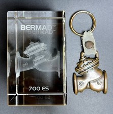 Vintage Keychain BERMAN control valve +3D Crystal Glass Laser Etched Holographic