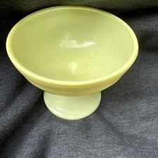 Vintage Hazel-Atlas Moderntone Platonite Pastel Yellow Champagne Tall Sherbet