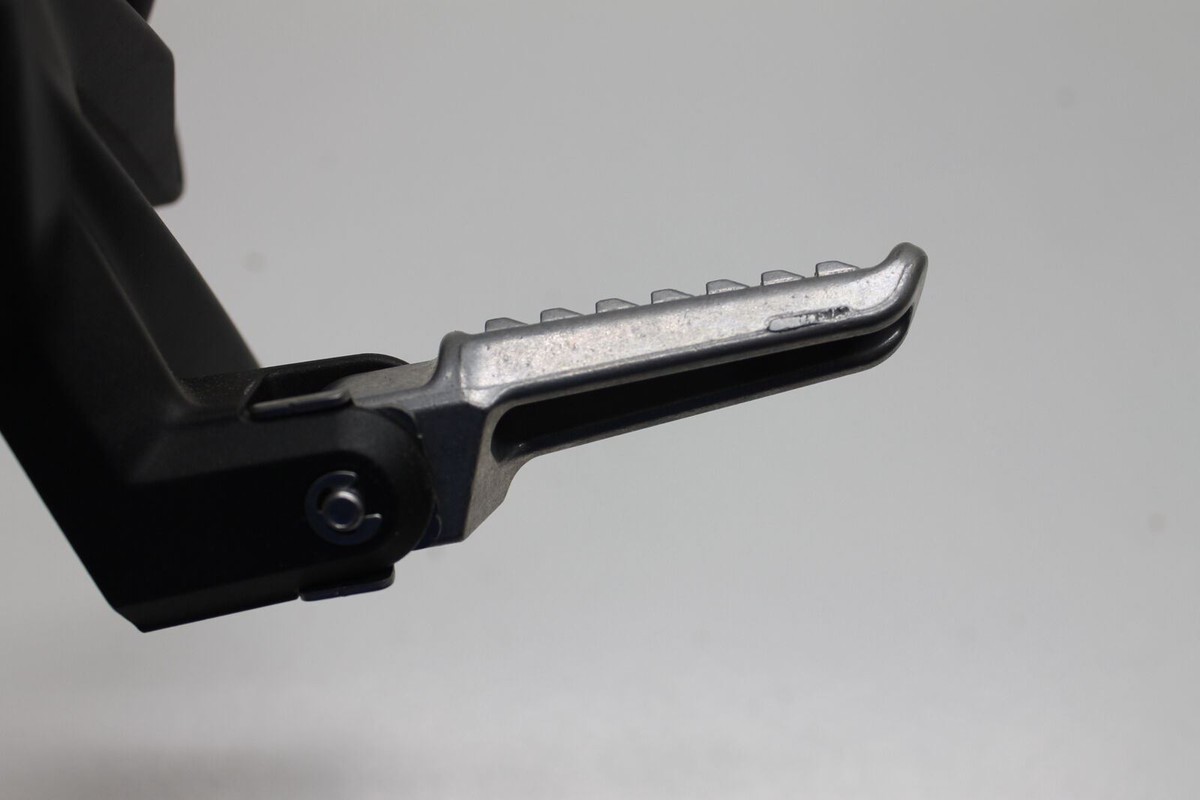 08-10 ZX14R ZX14 ZX 14 14R NEW OEM RH REAR FOOT BRACKET for sale