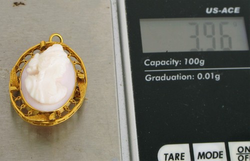 VINTAGE BEAUTIFUL 14K YELLOW GOLD CARVED PINK ANGEL SKIN CORAL CAMEO BROOCH PIN - Picture 4 of 4