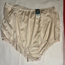 Vanity Fair 15712 Perfectly Yours Ravissant Tailored Brief Panty Fawn Sz 2XL NWT