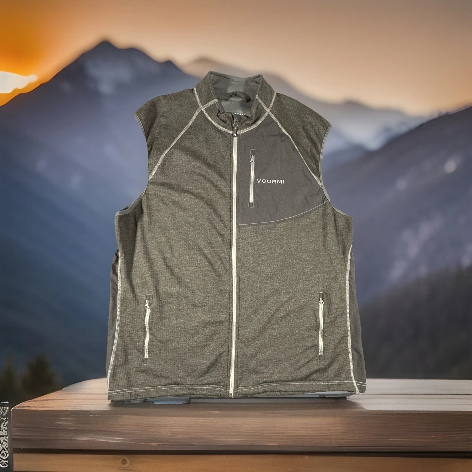 Voormi Men’s Grey/Black Wool Outdoor Vest Hiking Camping Made In USA Sz XXL $299