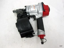 CN55 Pneumatic Coil Siding Nailer Industrial Portable Nail Gun 75psi-100psi