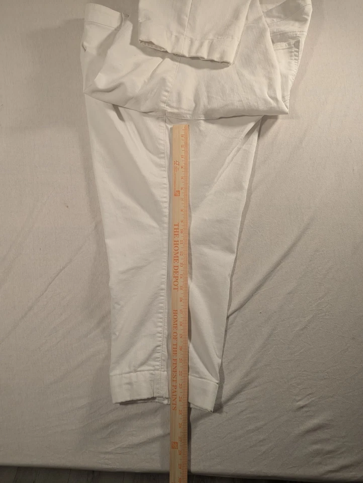 Jaclyn Smith 女式系列 26W 白色 大码 Capri — 第 4/4 张图片