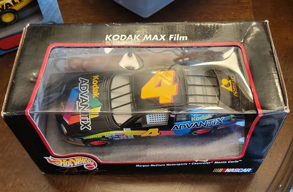 LOTE de (3) Coches de Carreras Hot Wheels NASCAR 1:24 de Colección Cajas Sin Abrir Foto 4 de 4