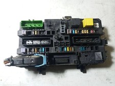 Opel Zafira B 2007 Diesel Sicherungskasten 13220831 BRT18638