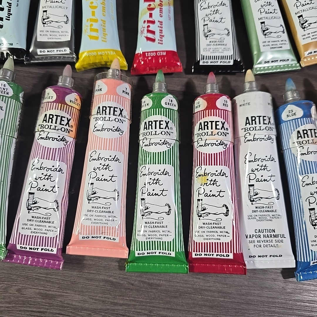 Lot Of TRI-CHEM And Artex Liquid Embroidery Paint Tubes Read 