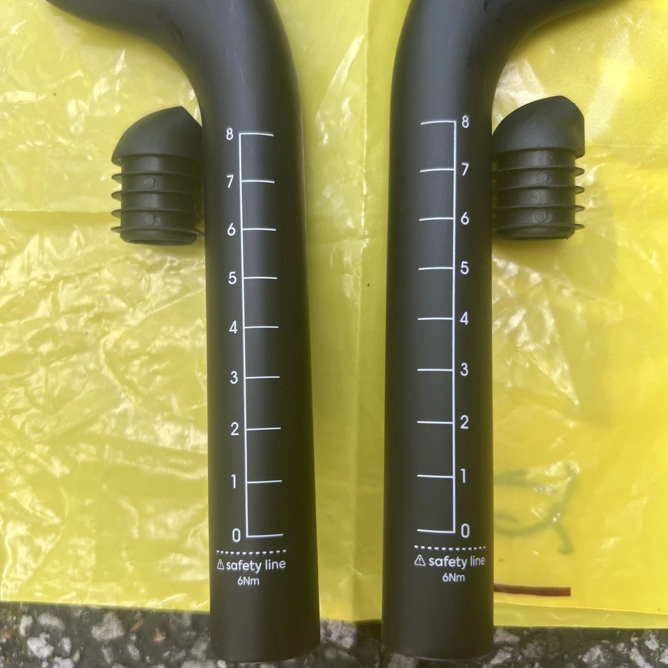 Reposabrazos Joxvizx Carbon TT - Aero 22,2 mm Foto 4 de 4