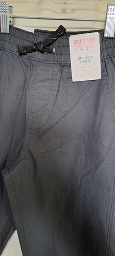 Nwt zip pocket joggers for boys size Xs(5/6) - 第 3/7 張圖片