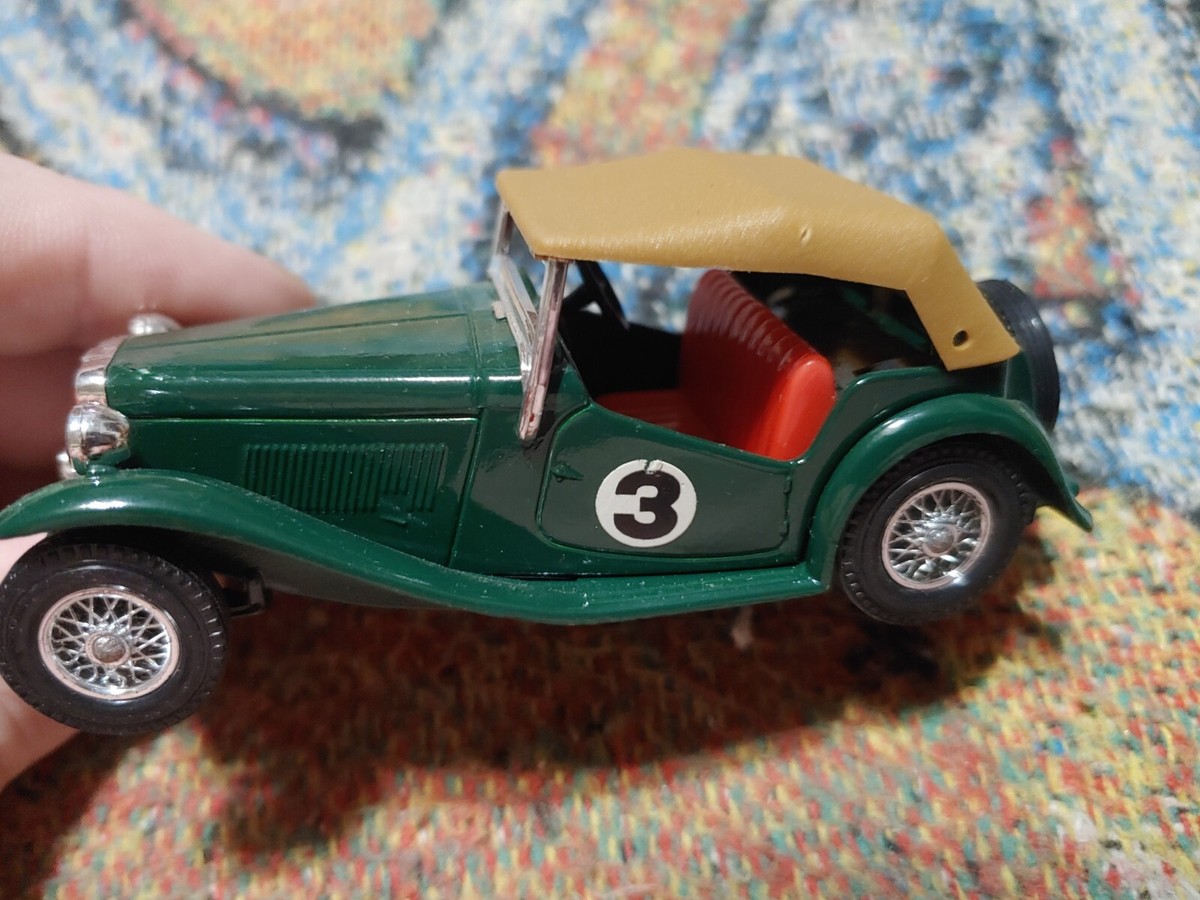 Vintage 1977 Lesney Matchbox Models Of Yesteryear Y-8 1946 MG T.C.