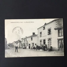 Old postcard 44 Remouillé Place St Pierre Animé Fronture Shops 1906 Postcard