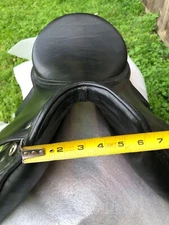 Kieffer Rhein English Saddle size 17.5 /W