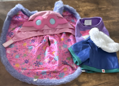 Build-A-Bear Workshop 3-teiliges Kleidung Set Umhang Shirt Jacke pink lila 