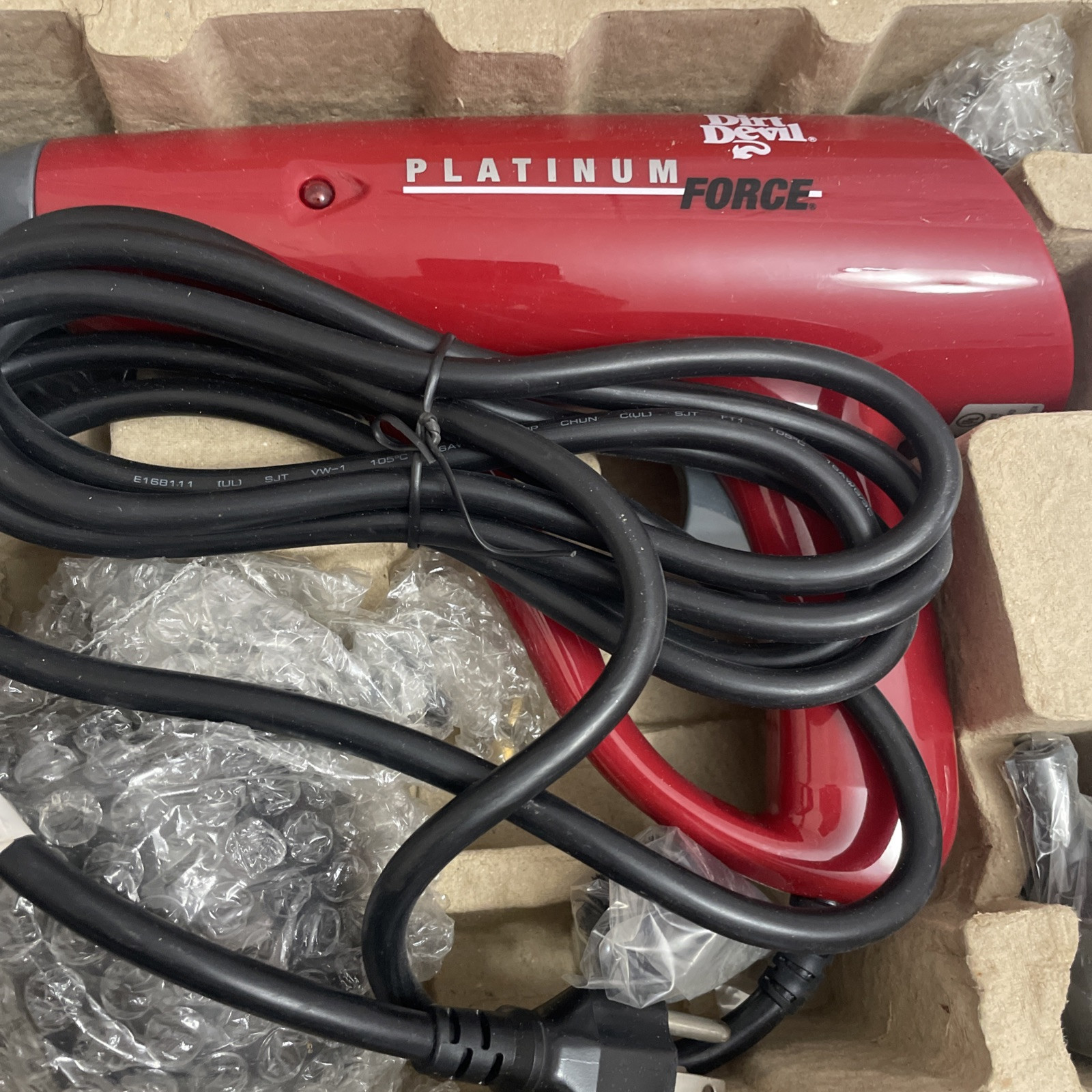 Dirt Devil Platinum Force Red Steamer HDG600 New Open Box