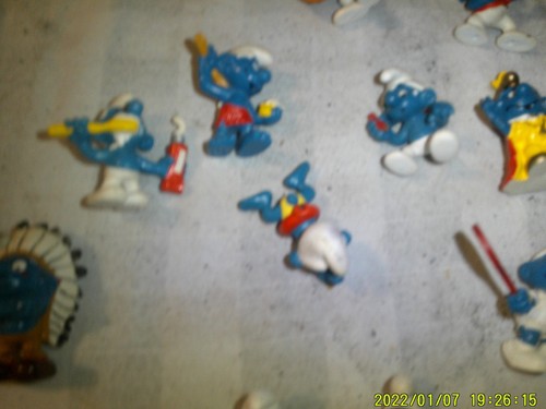 COLLEZIONE DI VECCHIE FIGURE IN GOMMA DURA PUFFO SCHLEICH PEYO - Foto 4 di 13