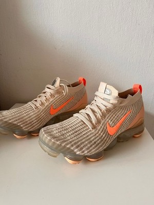 Nike Air VaporMax Flyknit 3, Damenschuhe Größe 39, Farbe Creme und rosa