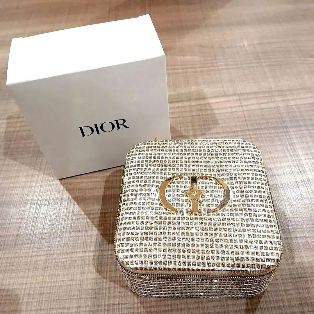 Dior ギフトボックス付きリング s-l1200.jpg