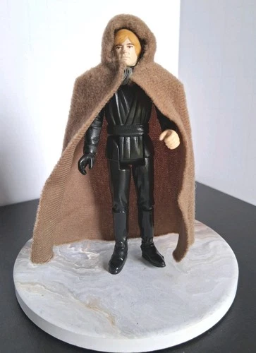 1983 Vintage Star Wars Luke Skywalker Jedi Knight Action Figure SNAP CAPE