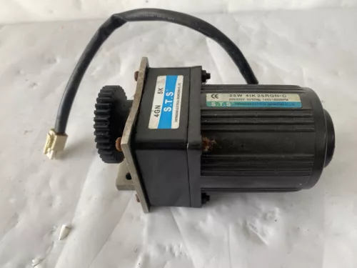 STS 220 VAC 1700 RPM Motor 41K25RGN-C with 4GN5K 5:1 Reduction Gear Box