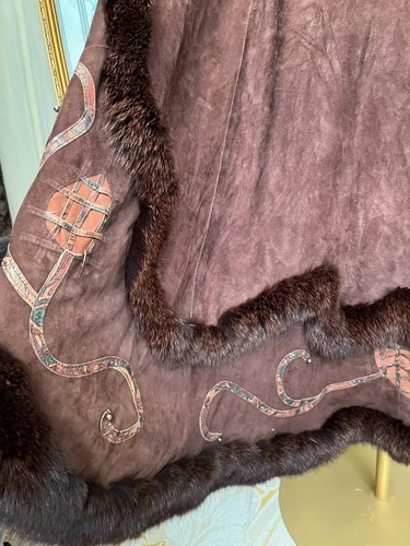 Genuine Suede Full Length Cape with Real Fox Fur Trim - Picture 16 of 24