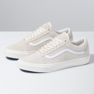 old skool suede low top sneaker