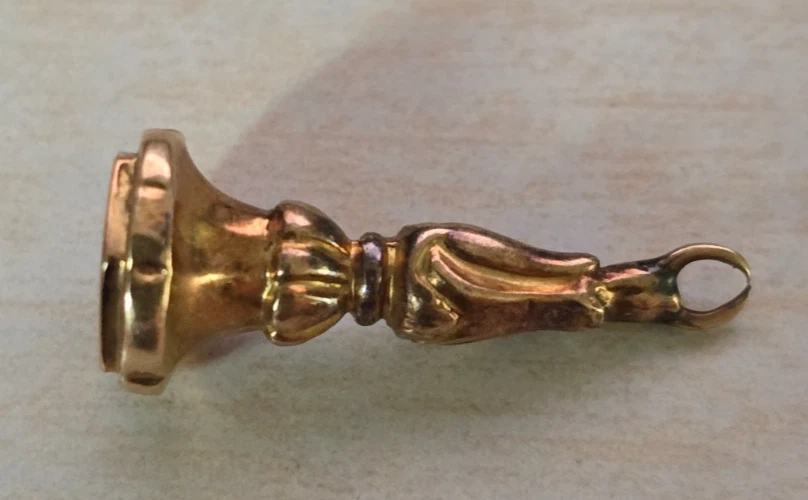 PENDENTIF OR 18K ANCIEN SCEAU - Photo 3/4