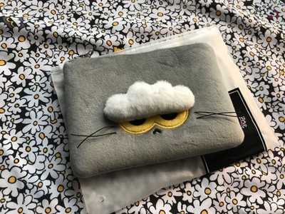 G-Dragon     Zoa Face Multi Pouch   Zo & Friends Line Up Winter Cat Geldbörse