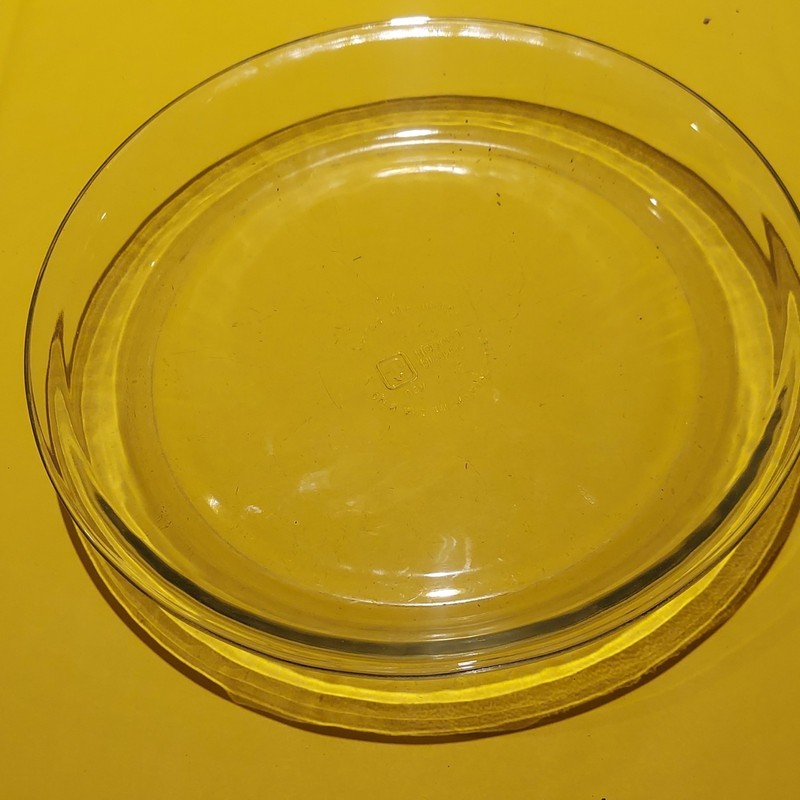Anchor Hocking Vintage 9in Clear Glass Round Pie Dish Plate, Oven Safe