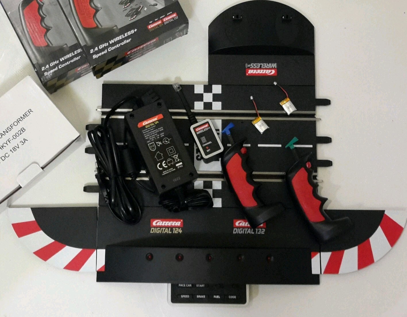 Carrera 30352 Control Unit Digital 132 pour animer vos soirées de course en famille